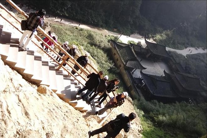 少情侣五天重庆参加旅行社要多少钱麻将胡了2重庆双人5日游消费需多(图6)